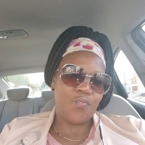 Meet your Posher, Audrey